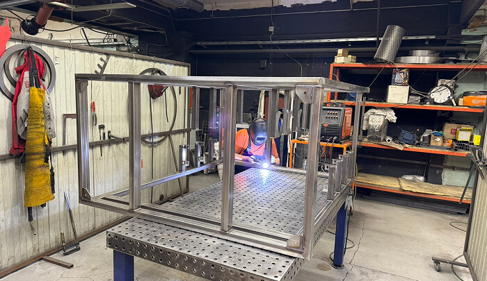 каркасы из металла